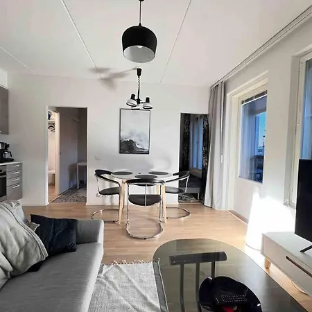 Yhden Makuuhuoneen Satamassa Sauna Ja Iso Parveke Appartement
