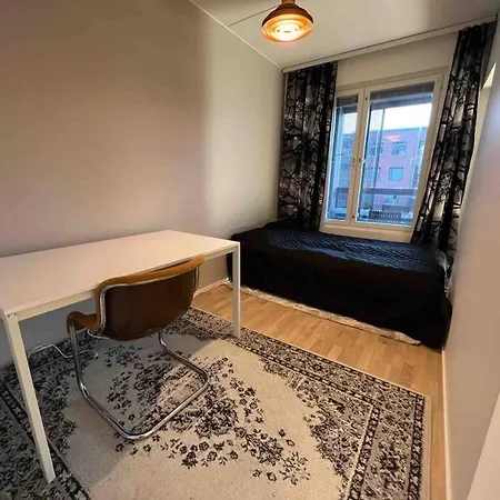 Huoneisto Yhden Makuuhuoneen Satamassa Sauna Ja Iso Parveke