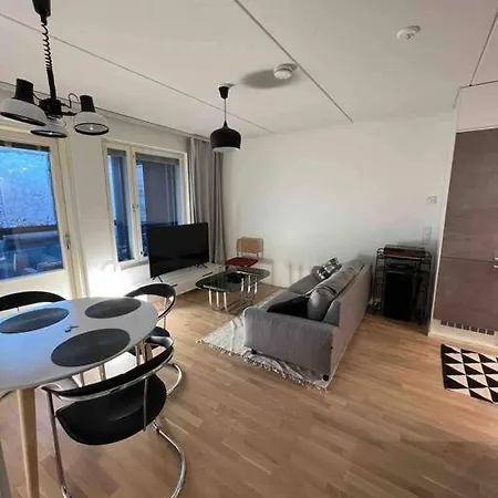 Yhden Makuuhuoneen Satamassa Sauna Ja Iso Parveke Huoneisto Jyväskylä