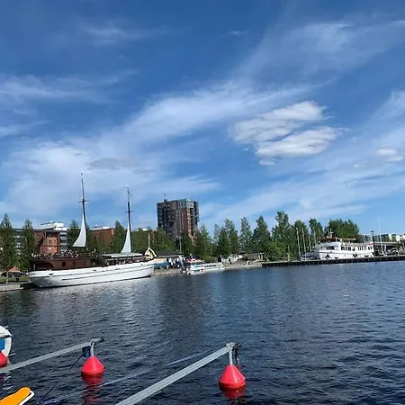 Huoneisto Yhden Makuuhuoneen Satamassa Sauna Ja Iso Parveke