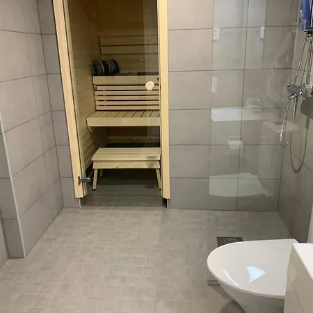 Yhden Makuuhuoneen Satamassa Sauna Ja Iso Parveke