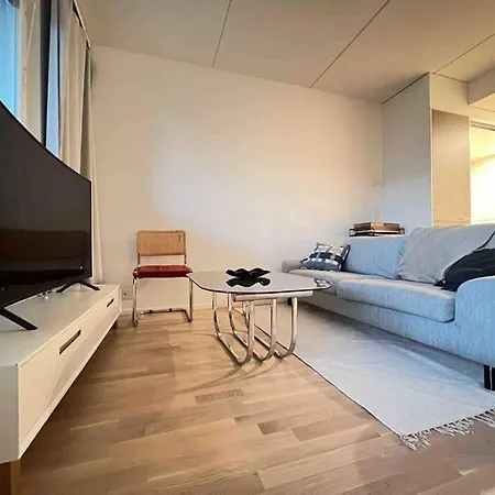 Yhden Makuuhuoneen Satamassa Sauna Ja Iso Parveke Appartement